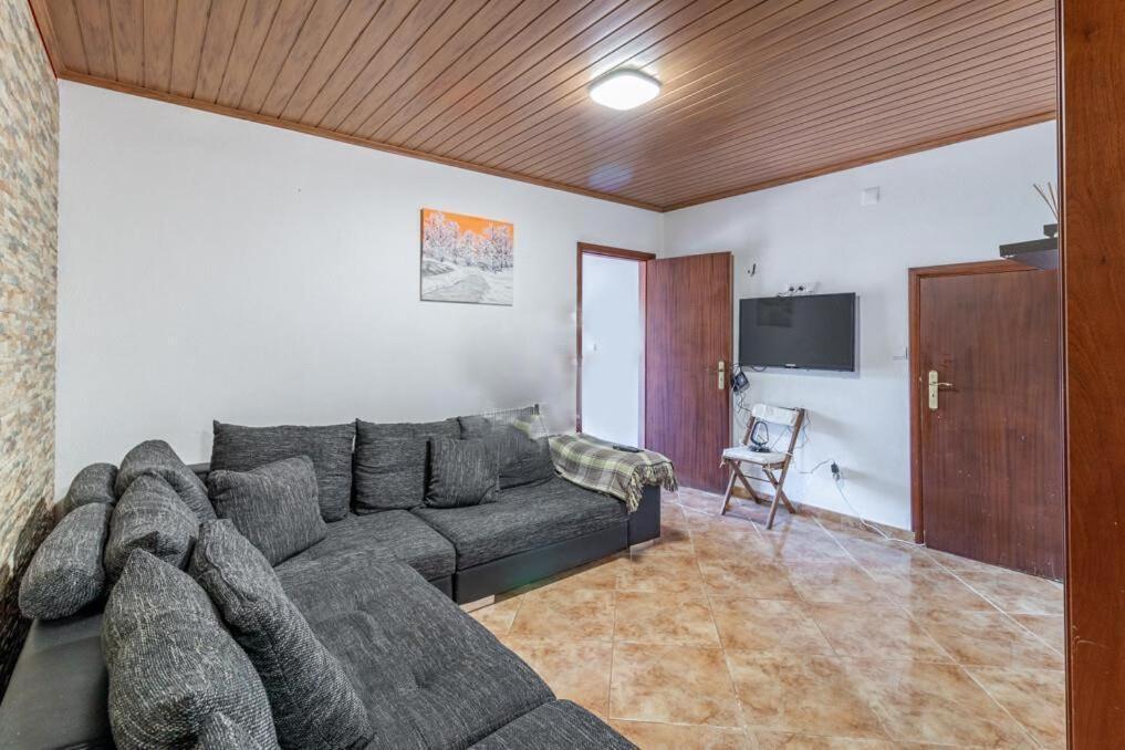 Casa Central - Peceful Mountain Retreat In Calheta Ribeira do Raposo 외부 사진