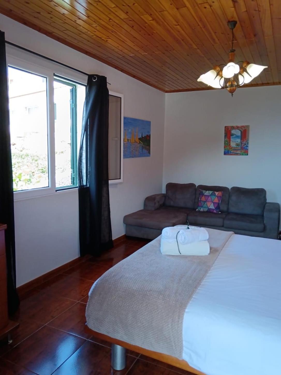 Casa Central - Peceful Mountain Retreat In Calheta Ribeira do Raposo 외부 사진